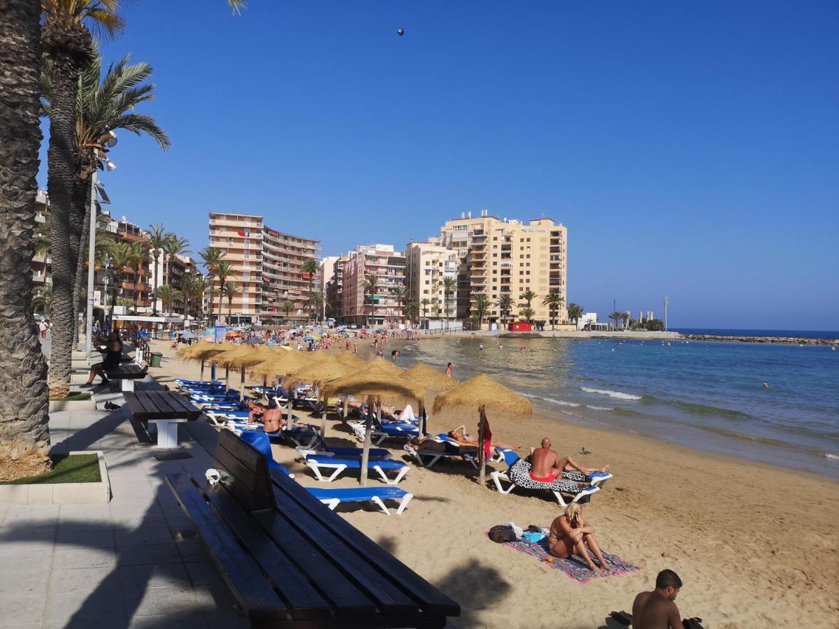 Del Mar 1 Deluxe Apartment Torrevieja Centrum Eksteriør bilde